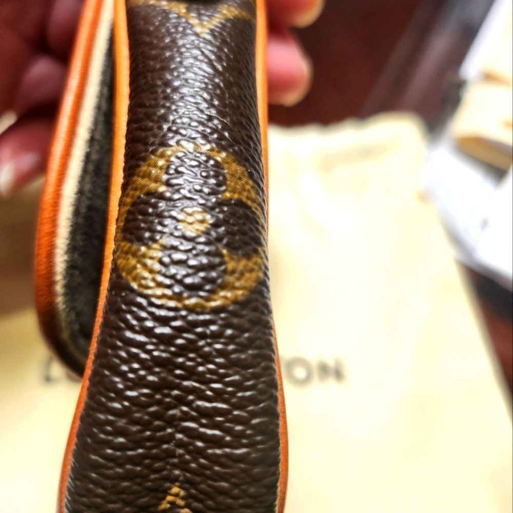 Louis Vuitton Pochette Cancun Monogram Mini Bag - Picture 7 of 16